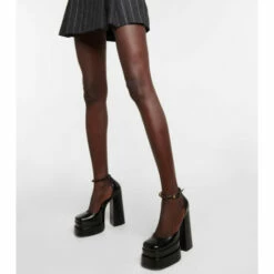 Versace Medusa Aevitas Leather Platform Pumps -Outlet Versace Store unnamed file 1244