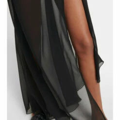 Versace Halterneck Beach Maxi Dress 9 Versace Halterneck Beach Maxi Dress -Outlet Versace Store unnamed file 135