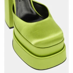 Versace Medusa Aevitas Satin Platform Pumps 11 Versace Medusa Aevitas Satin Platform Pumps -Outlet Versace Store unnamed file 29