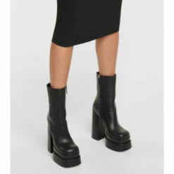 Versace Intrico Leather Platform Ankle Boots -Outlet Versace Store unnamed file 699